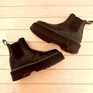 Dr Martens Platform Quad 2976 Chelsea boots